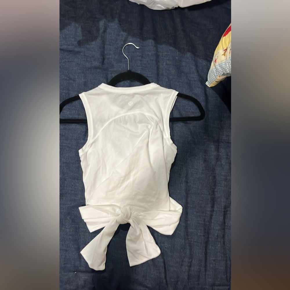 lululemon athletica White Lightweight Sleeveless Tank - Picture 4 of 5